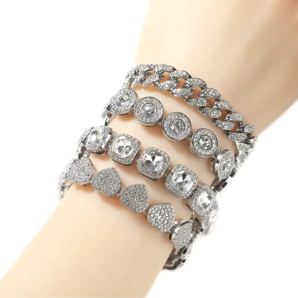 4 piece silver bracelet set 7inches - Picture 3 of 4